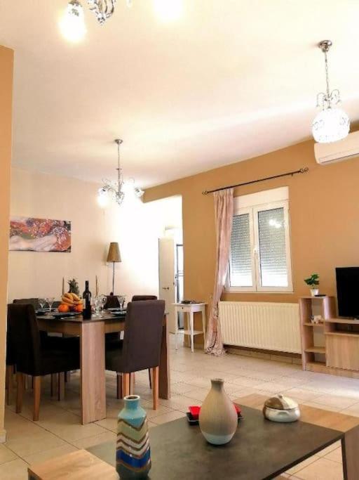 חאניה Odyseia Apts I At The Center Of The City & Old Town מראה חיצוני תמונה